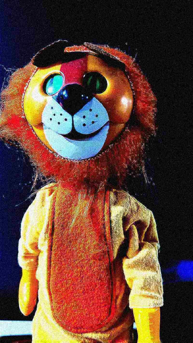TIMMY TIGER PUPPET